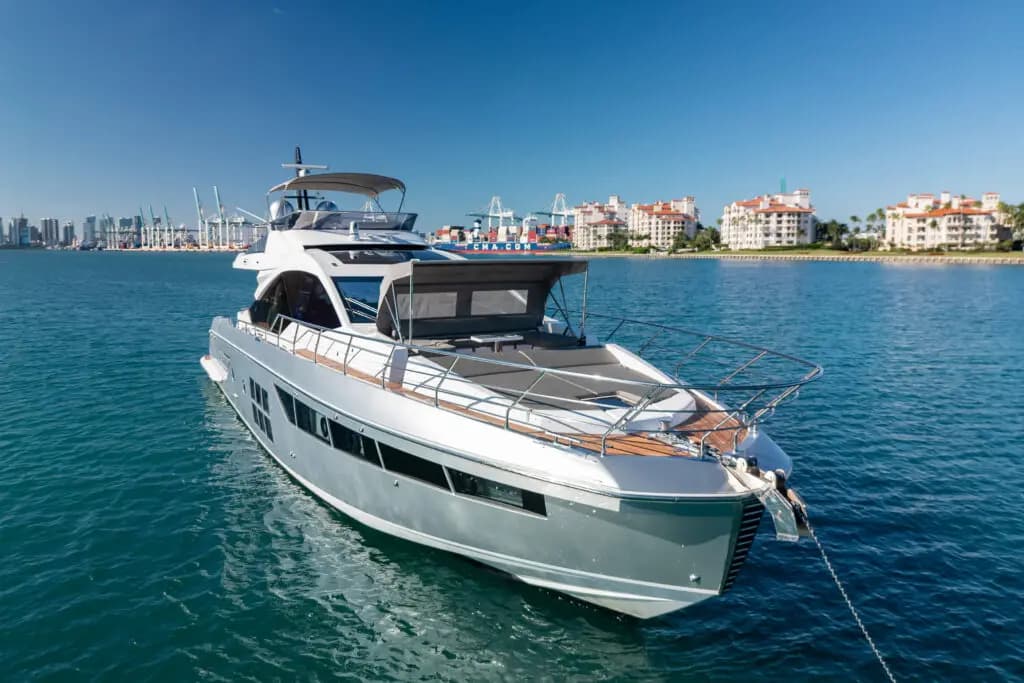 72′ Azimut S7, 72 feet
