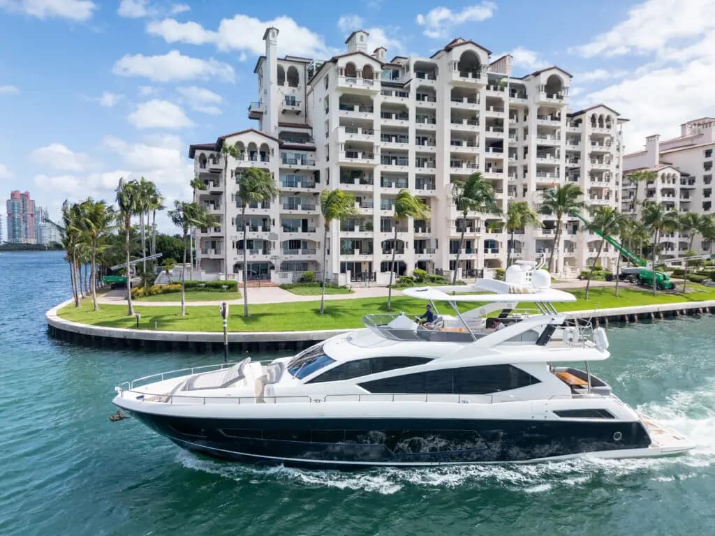 80′ Sunseeker, 80 feet
